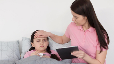 मौसम बदलने पर बच्चे पड़ते हैं ज्यादा बीमार, इम्यूनिटी बढ़ाने के लिए खिलाएं ये 5 फूड्स